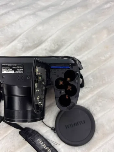 Fujifilm FinePix S2980 
