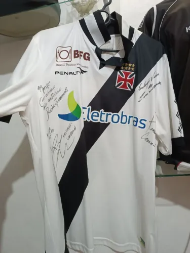 Camisa Autografada oficial II do Vasco da Gama de 2012