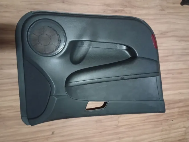 Forro de porta frente motorista hiunday i30 i30 