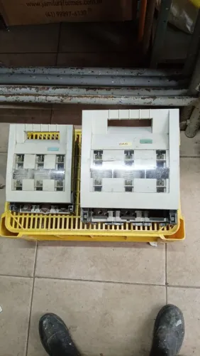 Chave Seccionadora Fusível Siemens 3NP447 - 630A (Usada)