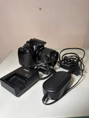 Canon T6 + Lente 18-55mm + Carregador Original + Adaptador de Tomada