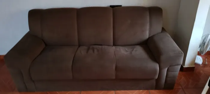 Vendo sofá 3 lugarees