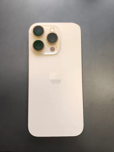 iPhone 16 Pro