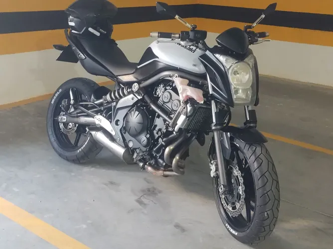 Vendo Kawasaki er6n
