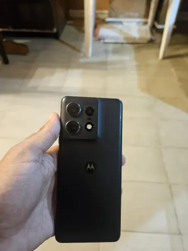 Edge 50 pro V/T