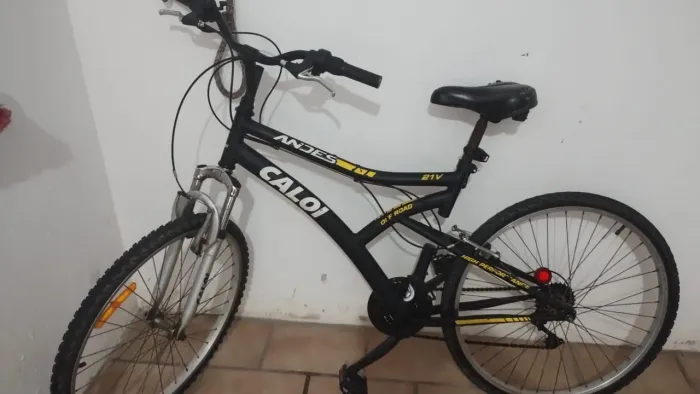 Caloi Bicicleta Andes, Aro 26, Câmbio 21 Velocidades, Preta