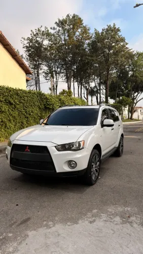 Mitsubishi Outlander 2.0 16V 160cv Aut. 2012