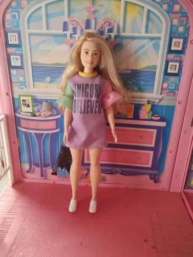 Barbie fashionista síndrome de down