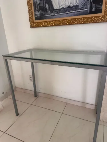 Aparador com vidro