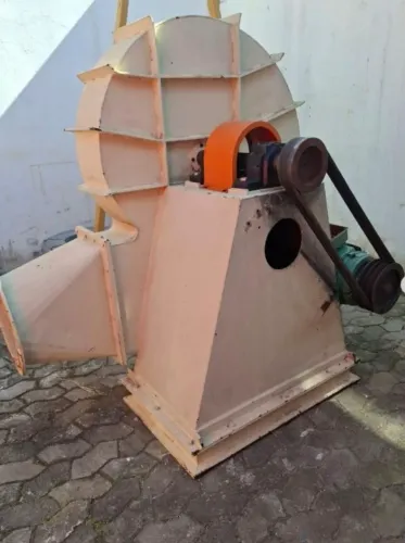 EXAUSTOR INDUSTRIAL COM MOTOR WEG 15 CV