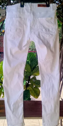 Calça masculina da marca Zara