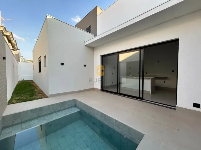 CASA RESIDENCIAL em Cuiabá - MT, Condomínio Belvedere