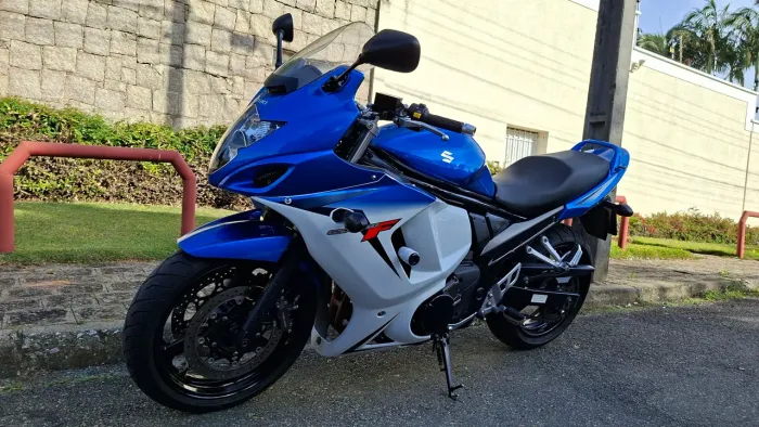 SUZUKI GSX650 F IMPECÁVEL 32.500