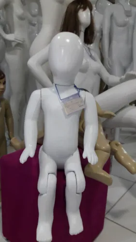 Manequim bebê