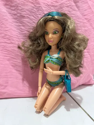 Boneca Liv Kate | 2010