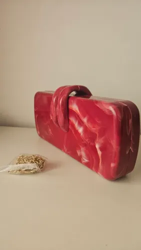 Bolsa clutch marsala