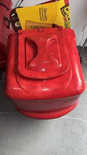 Carrinhos de picolé Kibon 