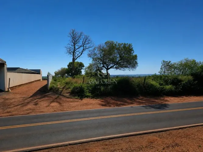 terreno com 4.200 na pr 569 entre nova Londrina e Marilena