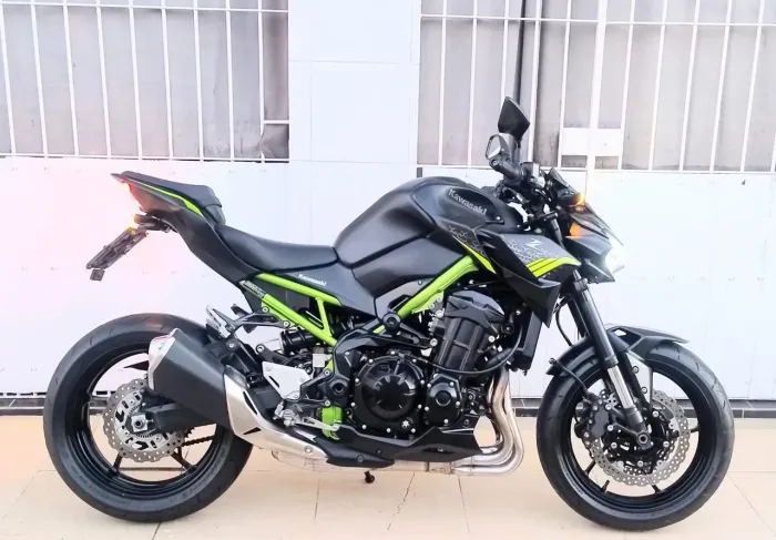 KAWASAZI Z 900 2021
