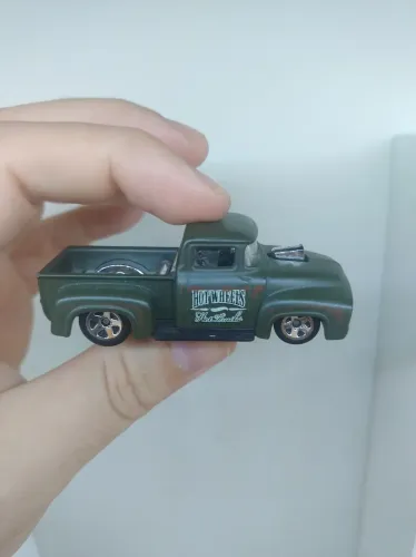 Hot Wheels Custom 56 Ford F-100 Verde Loose 1:64 Novo