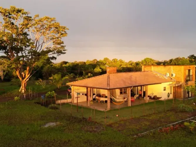 Casa 3 Quartos Mobiliada em Condominio - Serra Grande