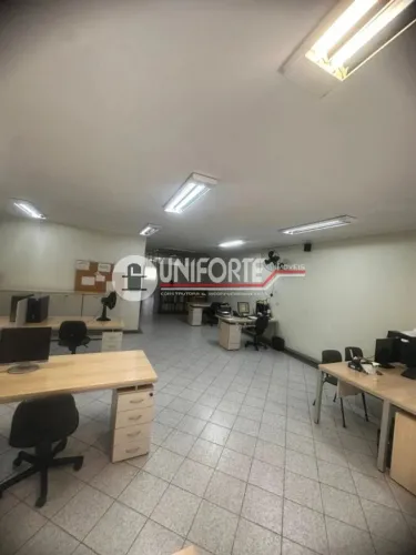 Galpão para Venda, 6 vaga(s), 351 m²