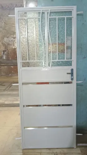 Porta padrão a pronta entrega 