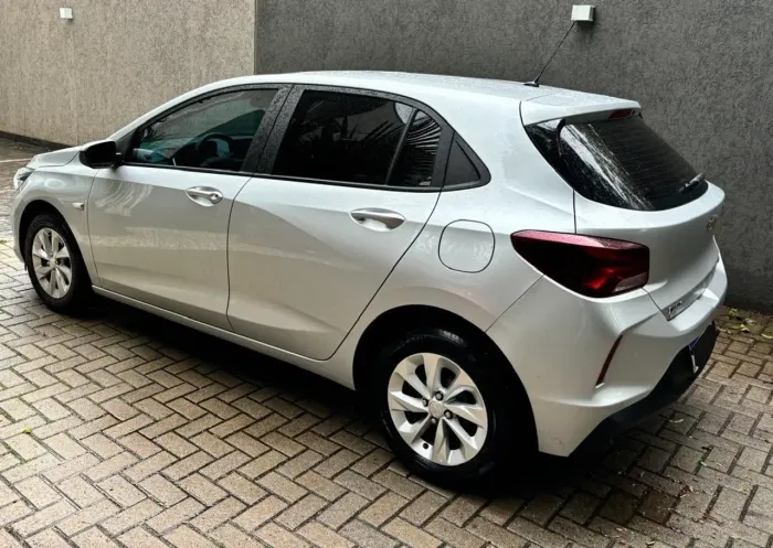 Chevrolet Onix Hatch LT 1.0 12V TB Flex Mec. 4P 2020