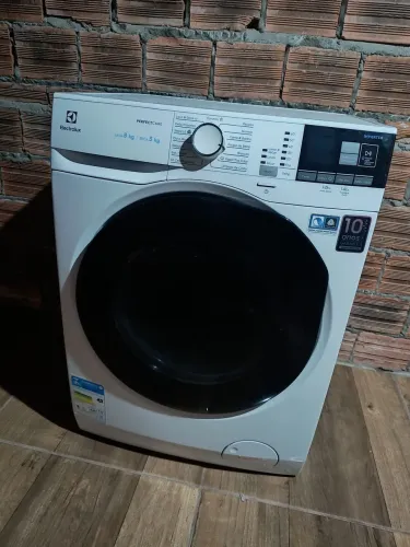 Lava e seca Electrolux 8kg 110v