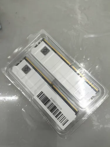 memória Asgard 32GB 2 pentes de 16GB lacrado