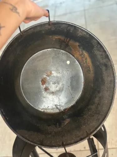 Vende-se fritadeira do jeito que está