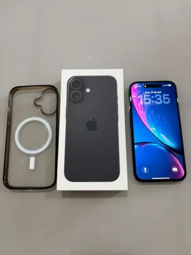 iPhone 16 - 128GB - Preto - Bateria 86%