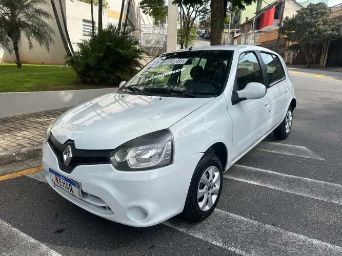 Renault Clio Expression Hi-flex 1.0 16V 5P 2016