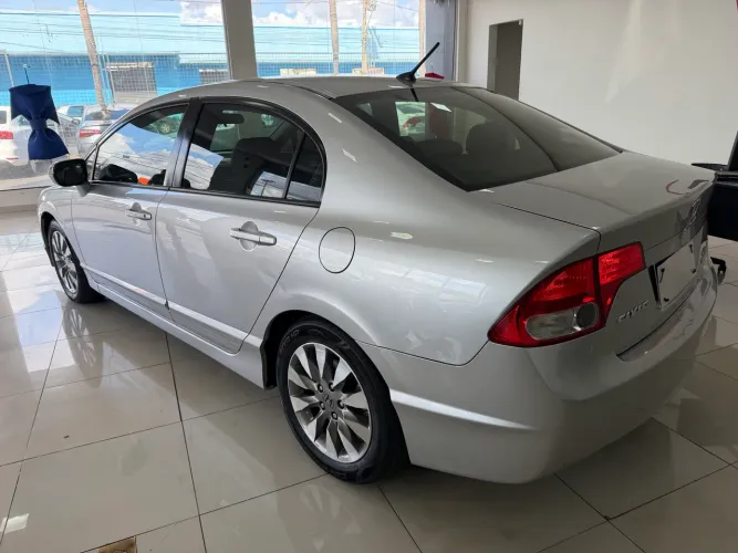 Honda Civic Sed. Lxl/lxl SE 1.8 Flex 16V Mec. 2010