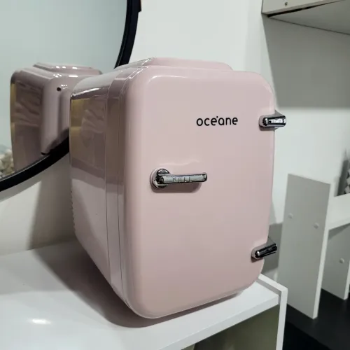 Geladeira skincare oceane rosa 