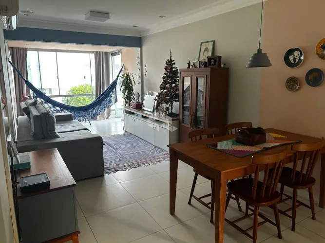 Apartamento SEMI Mobiliado com 02 dormitórios, Ingleses Norte