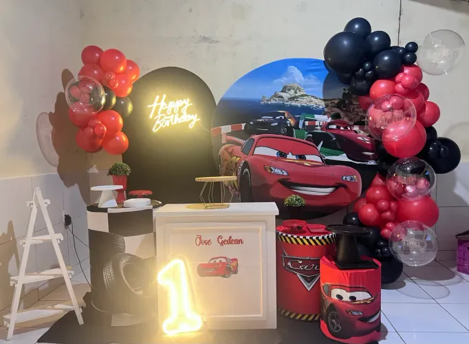 Decoração e pegue e monte