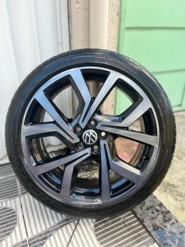 Roda Virtus Exlusive aro 18 (original VW)