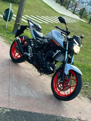 Vendo ou troco por algo do meu interesse