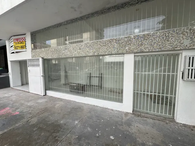 Loja toda reformada no coração da Batista Campos