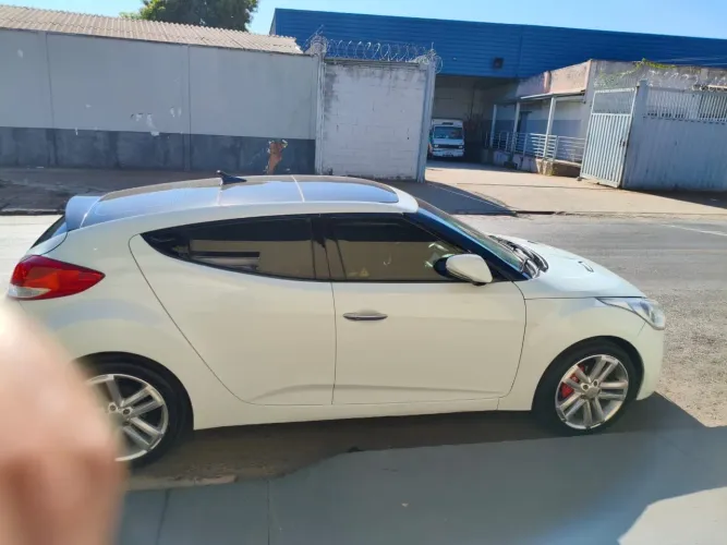 Hyundai Veloster 1.6 16V 140cv Aut. 2012