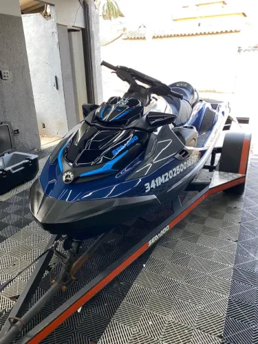 Jet Ski sea Doo GTX 230 - 2024 
