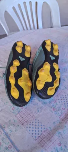 Chuteira adidas do messi
