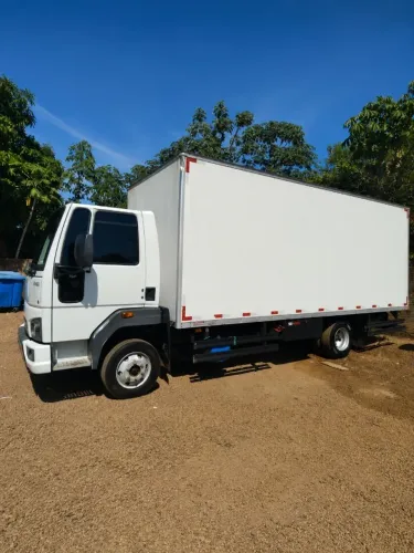 FORD CARGO 816 S 2018/2019 - BAÚ 6,20M