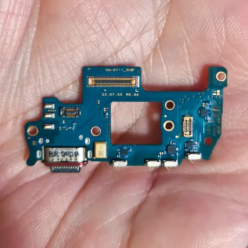 Placa Conector de Carga Galaxy S23 FE Original Samsung Retirada Semi Nova