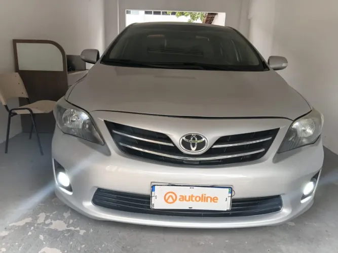 Toyota Corolla Altis 2.0 Flex 16V Aut. 2014