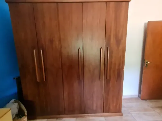 Dormitorio de solteiro madeira maciça