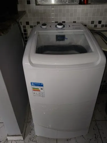 Máquina de lavar Eletrolux nova 10 kgs