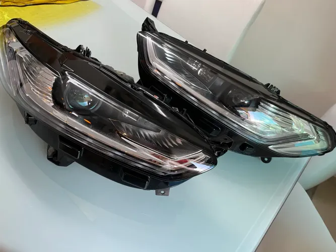Par de farol Ford Fusion , full Led