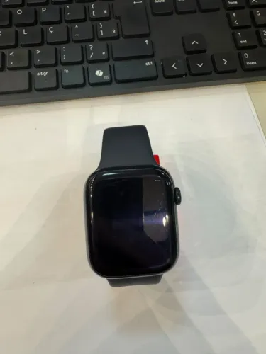 Apple Watch Series 8